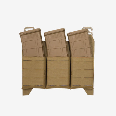 Triple Mag Placard shown in Coyote Brown